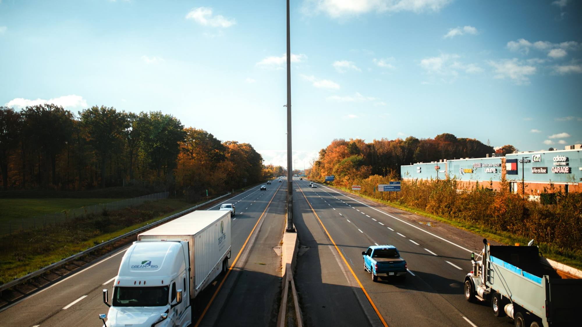 Cómo la tecnología mejora la seguridad vial, Unsplash