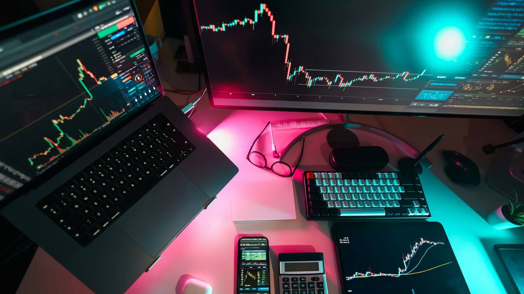 Lo que no se ve, pero impacta directamente., Unsplash