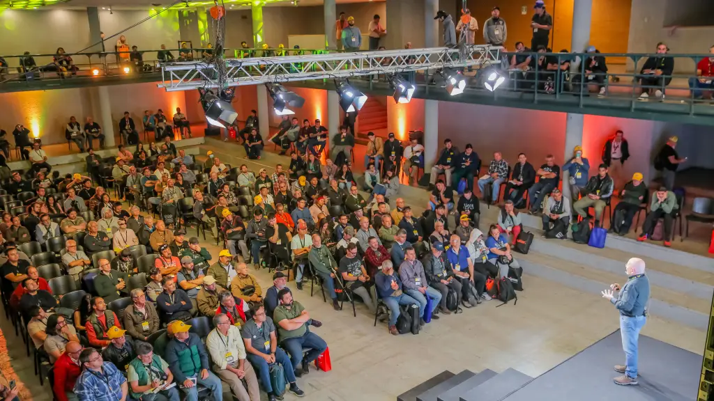 Formación con respaldo académico y excelencia técnica ,Gentileza