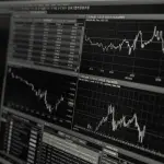 valores, comercio, monitor, negocio, finanzas, intercambio, inversión, mercado, datos, grafico, economía, financiero, divisa, gráfico, información, tecnología, ganancia, divisas, velocidad, cambio de divisas, análisis, estadística, fondos, digital, vender ,Pixabay