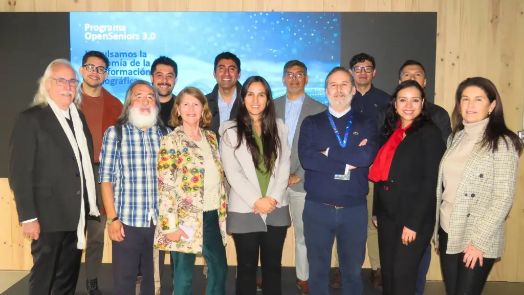 Alianza FCFM Uchile y Hub Metropolitano: OpenSeniors 3 ,Gentileza