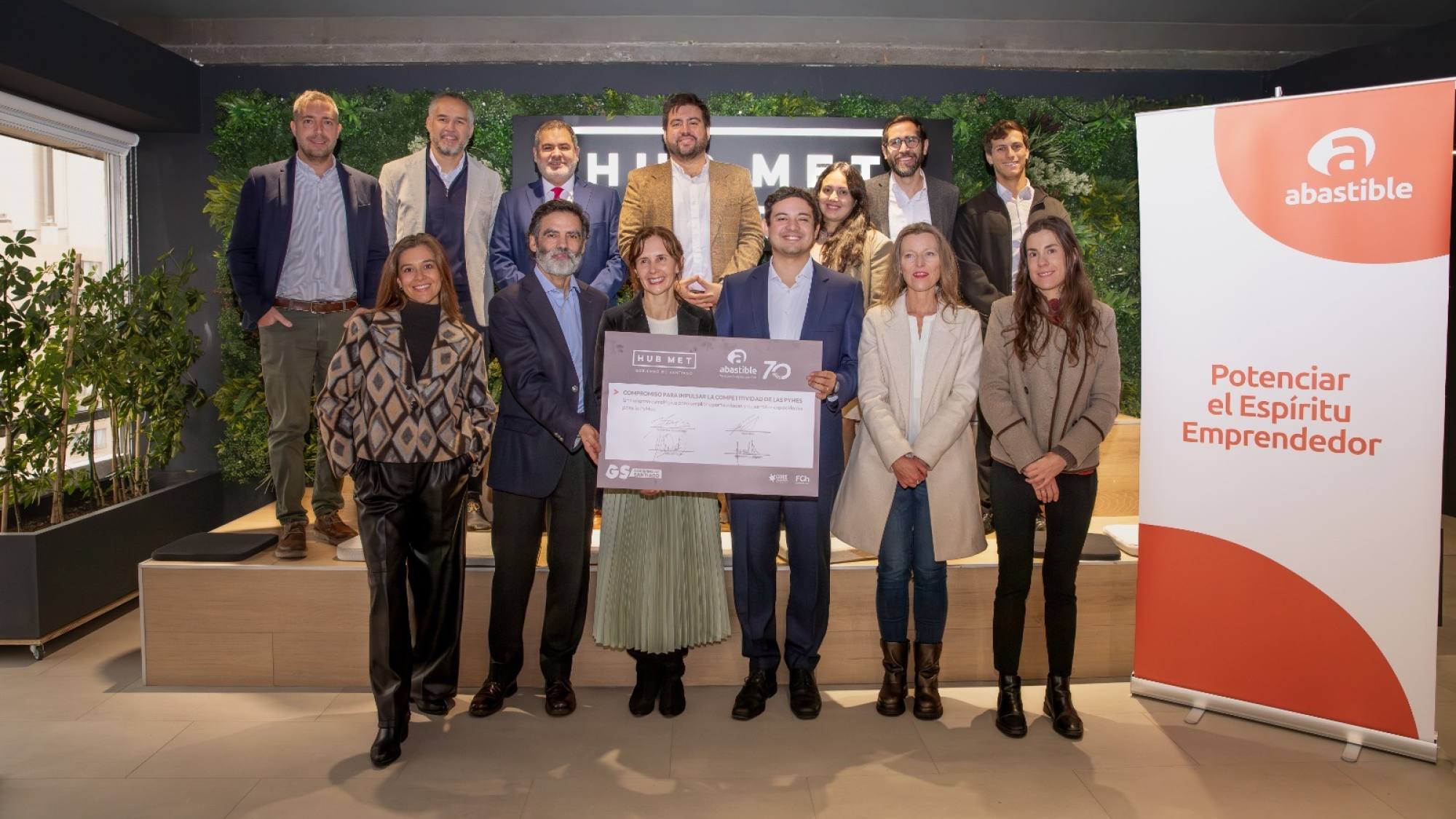 Abastible y Hub Metropolitano firman alianza para impulsar encadenamiento productivo entre pymes y grandes empresas, Gentileza