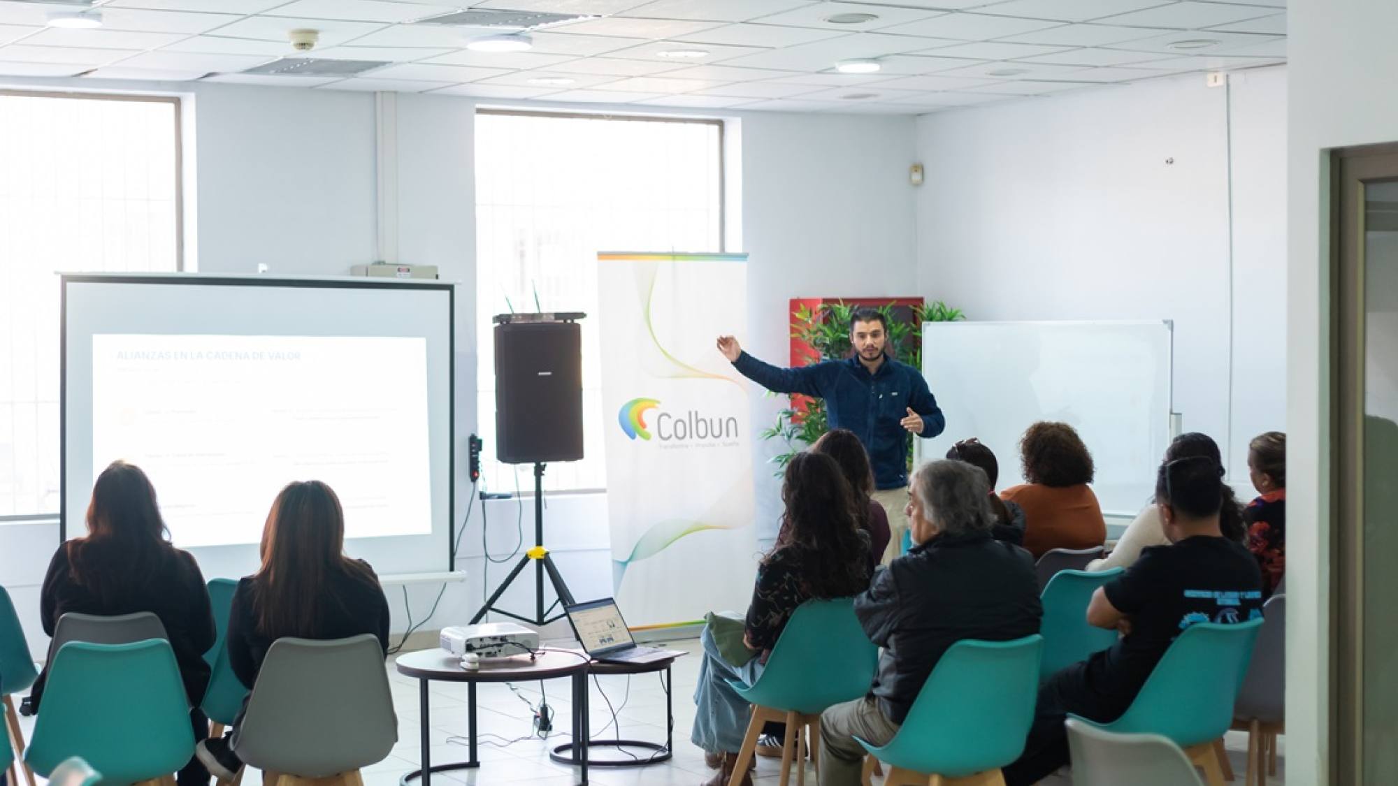 Networking en el CEC Taltal impulsa nuevas alianzas entre emprendedores para fortalecer sus negocios, CEC Taltal