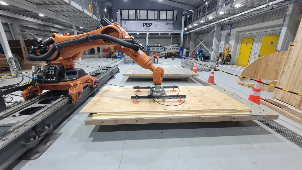 UBB innovará con robots que construyen y vehículo que lee tráfico en Edifica 2026 ,UBB