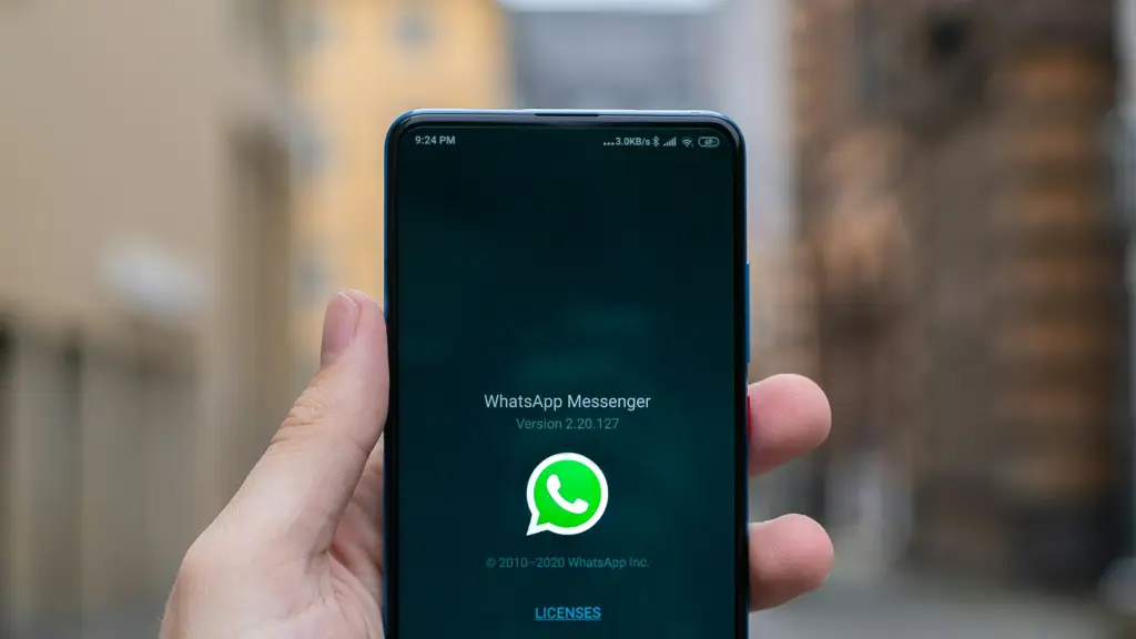 META cambia las reglas del juego: a partir de hoy WhatsApp comienza a cobrar a las empresas ,Unsplash